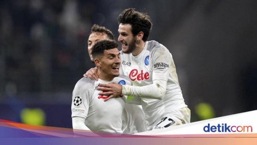 Eintracht Frankfurt Vs Napoli: Partenopei Menang 2-0