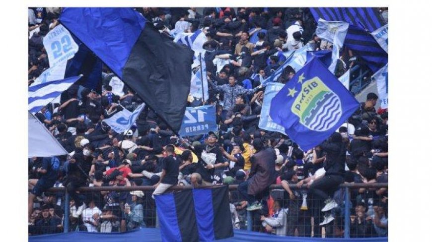 Jadwal Liga 1 BRI, Suporter dan Bobotoh Persib Bandung Diingatkan Tidak Nyalakan Flare  - Pos-kupang.com
