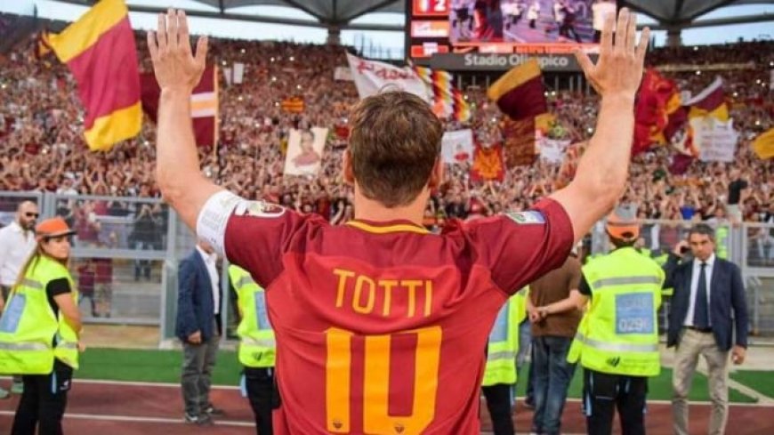Francesco Totti Ngarep Dapat Kerjaan dari AS Roma