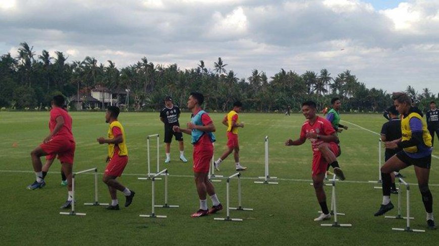 Sepekan Jelang Laga Ujicoba Persebaya Surabaya vs Bali United, Teco Matangkan Kondisi Fisik Pemain
