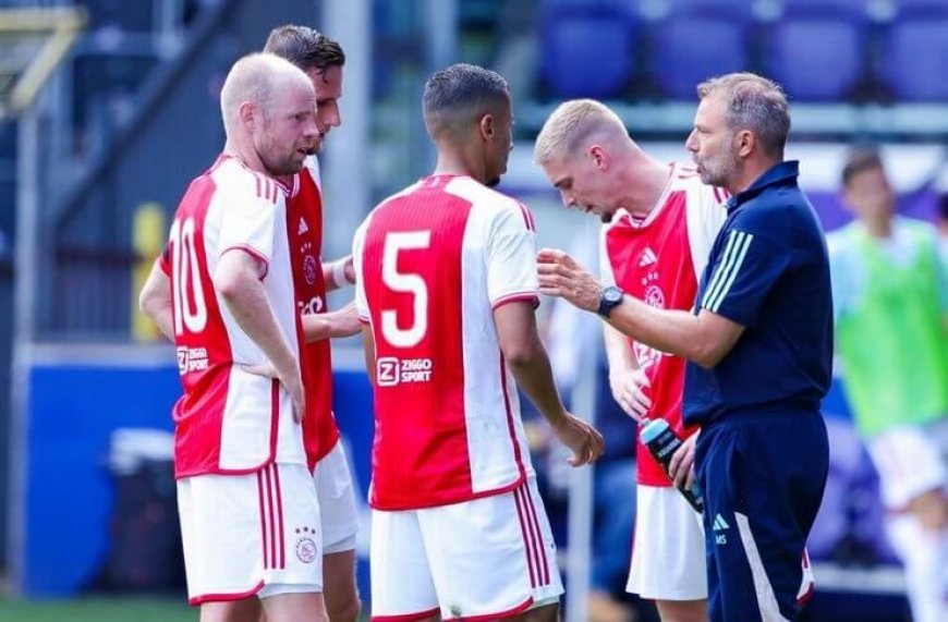 AFC Ajax Harus Lepas Para Pemain Yang Ragu