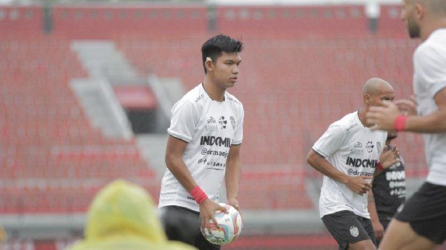 Bawa Bali United Puncaki Klasemen Liga 1, Kadek Arel Terbang ke Jakarta Ikut TC Timnas Piala AFF U23 - Tribun-bali.com