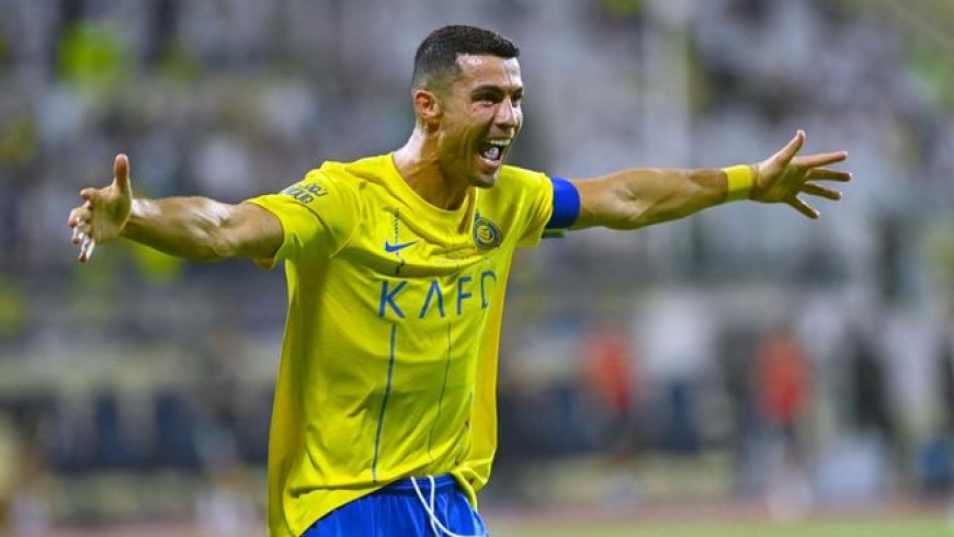 Viral Ronaldo dan Bintang Al Nassr Pakai Kursi Kondangan di Liga Saudi