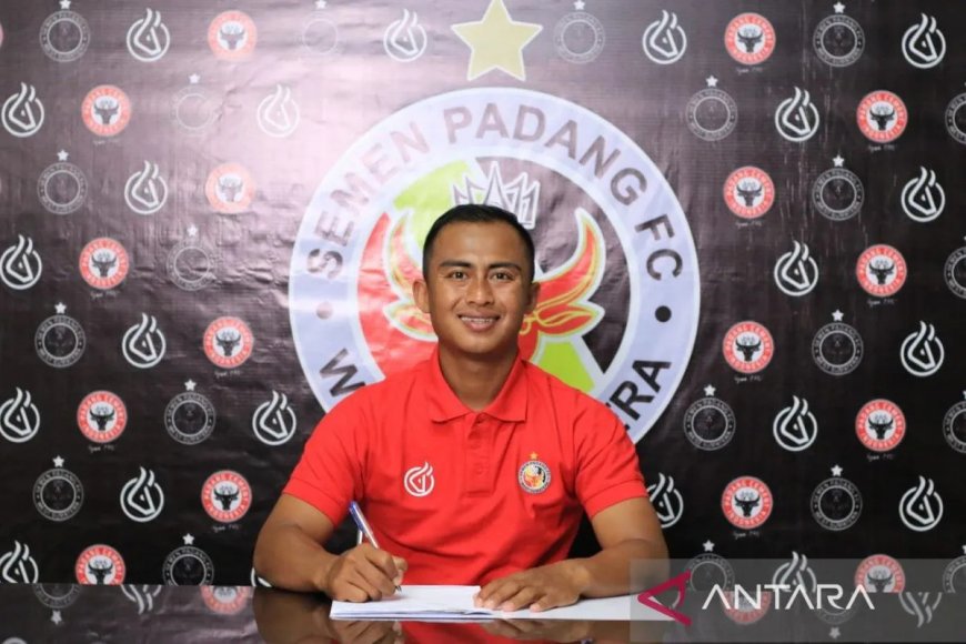 Liga 2: Kakak Pratama Arhan Jadi Rekrutan Terakhir Semen Padang