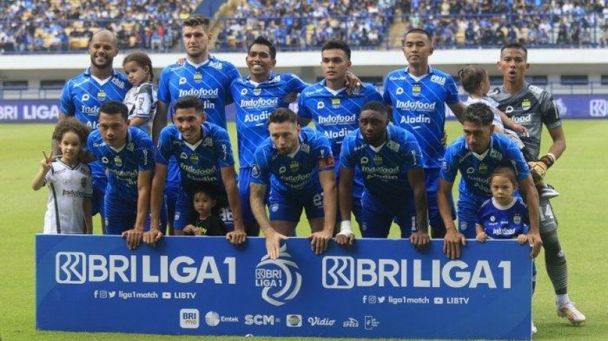 JADWAL Pekan Ke-13 Liga 1, Hanya Lawan Bhayangkara FC, Persib Bandung Berpeluang Besar Jauhi Persija