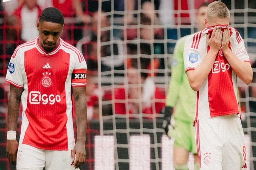 Ajax Amsterdam Jadi Klub Medioker, Terdampar di Zona Degradasi