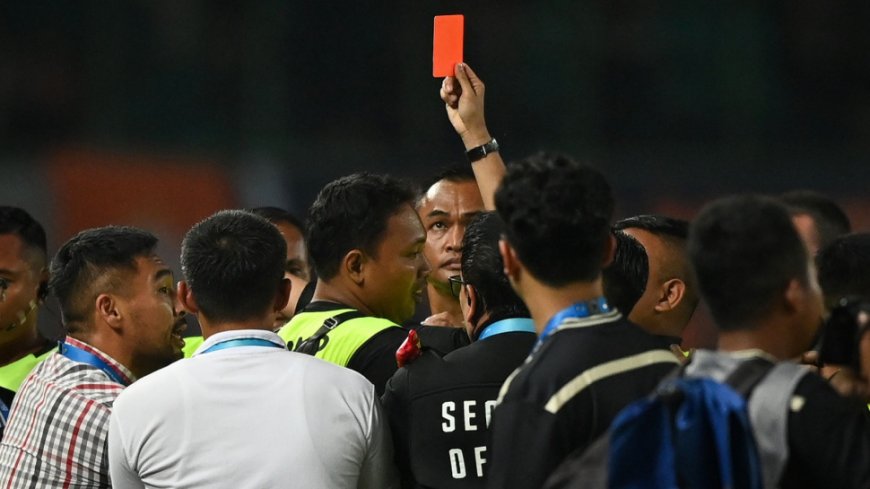 2 Wasit Kontroversial di Pekan 16 Liga 1, Bikin Dua Penggawa Timnas Indonesia Murka