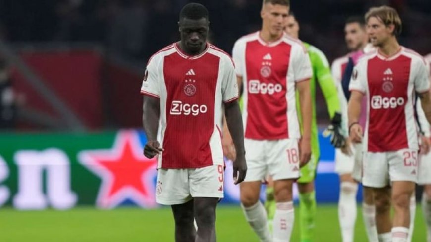 Nasib Tragis Ajax dan Lyon, Dulu Berprestasi Kini di Zona Degradasi