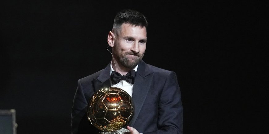 Mengikuti Perjalanan Lionel Messi Raih Ballon d'Or ke-8: Juara Liga Prancis, Gapai Impian Bersama Argentina
