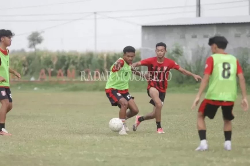 Menyongsong Kemenangan, PS Mojokerto Putra Gencar Latihan untuk Laga Away Liga 3 Jawa Timur