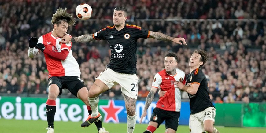 Hasil Feyenoord vs AS Roma: Skor 1-1